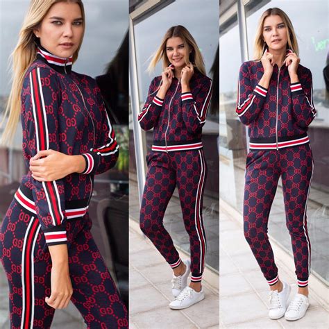 ensemble jogging gucci|gucci tracksuit sweatpants.